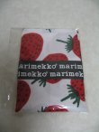 画像5: marimekko  イチゴ柄　　クッションカバー　５０×５０cm　チャックタイプ